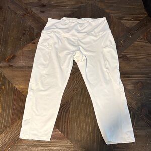 Women's cropped White Leggings